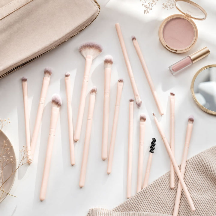 Technique PRO Keen Set de 16 Pinceaux de Maquillage pour Yeux, Sourcils et Détails
