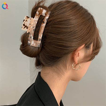 Chris Rubin Ruby Hair Claw - Milky Check - Hair Accessories | Fashiongirl