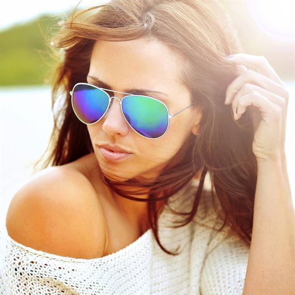 Lunettes de soleil aviateur Lux Oil Pilot - Verres miroir avec jeu de couleurs - | Fashiongirl