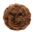 Élastique à cheveux Messy Bun avec cheveux artificiels bouclés - #33A Brun rougeâtre doré clair - Accessoires pour cheveux | Fashiongirl