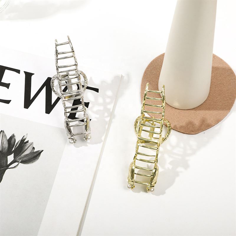 SOHO Love Metal Hair Claw - Silver - Hair Accessories