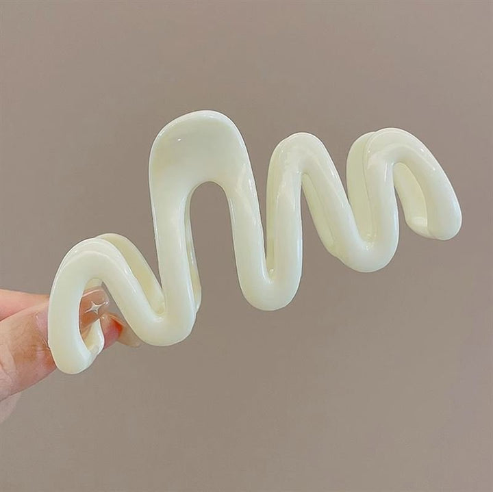 SOHO Malik Hair Claw - White - Hair Accessories