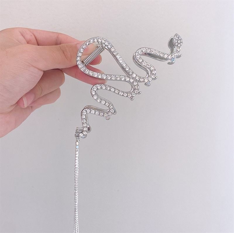 SOHO Risa Hair Claw - Silver - Hair Accessories