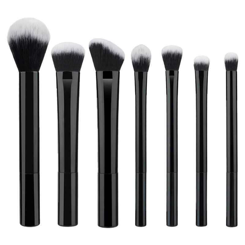 Technique PRO Chic Makeup Brush Set, 7 pcs - Black - 