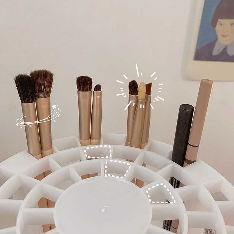 UNIQ Makeup brush organiser - brush holder for 49 brushes - white - | Fashiongirl